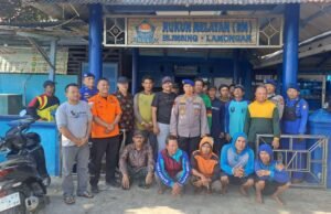 Laka Laut di Lamongan: Kapal Semijaya Tenggelam, Nelayan Dievakuasi ke TPI Brondong 0ec5eb36 e609 4991 95ba e0d891eb8520