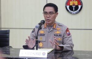 Jogo Jatim, Polisi dan Warga Kompak Lawan Provokasi, Jaga Jawa Timur Tetap Kondusif 60f9d6a0 2c87 4da5 b3e7 5946fa95c6ff