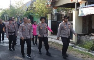 Jalan Sehat Polres Nganjuk Jadi Patroli Humanis 897affca b80a 4614 829d 54348c3e6fa9