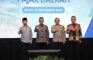 Dukung Ekonomi Kerakyatan, Wali Kota Batu Ajak Stakeholder Maksimalkan Pajak Daerah 89b3d22a 0332 4f74 bb64 51ecfc3346f6