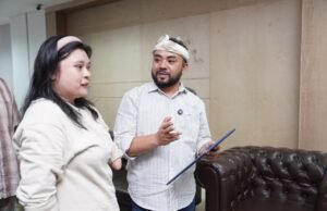 Lili Akhirnya Genggam Ijazah Setelah Diperjuangkan Pemkot Batu C5ed7564 f68a 4006 b2fa 0c7323c2a26e