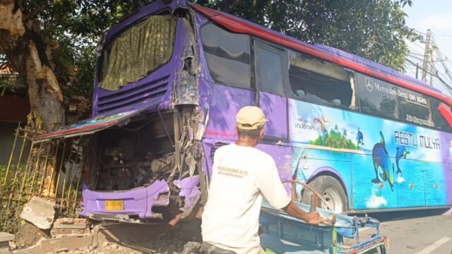 Cef0f5fe 7467 4a8c 8976 dfdd80a991b5