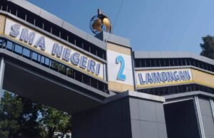 Kronologi Lengkap Keracunan Massal di SMAN 2 Lamongan, MBG Jadi Sorotan E03bc8e8 52a1 46f6 a6b5 52f98f19e3aa