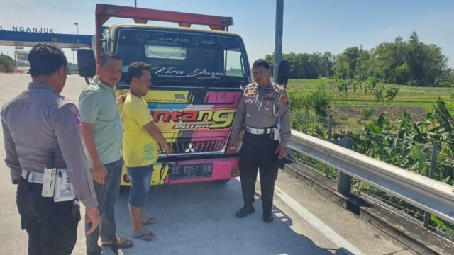 Eed1360a cd4d 41d0 aa85 b6e69f40b167