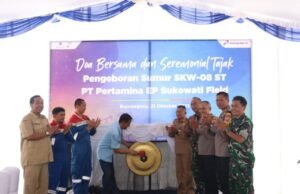 Pertamina EP Sukowati Resmi Mulai Pengeboran Sumur Baru, Bupati Bojonegoro Pukul Gong Perdana