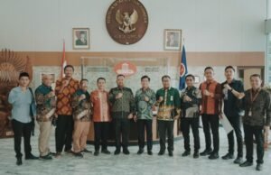 Torehkan Sejarah, Pemkab Gresik Teken MoU dengan KBRI Malaysia