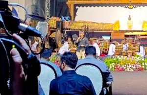 Spektakuler, Reog Jaranan dan Wayang Judul Semar Bangun Kayangan Goncang Kedungadem