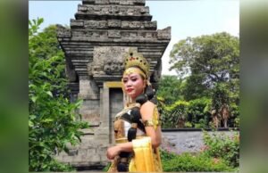 Seni Tradisi Hampir Punah, Guru Muda Bojonegoro Ini Nekat Melawan Arus