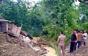 Longsor di Desa Clebung Bubulan: Pemerintah Bojonegoro Bergerak Tak Kenal Waktu