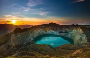 Tiga Danau Berwarna di Flores Ini Bikin Dunia Terkesima