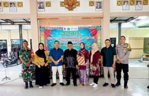 Wisuda SELANTANG Sugihwaras, Lansia Buktikan Usia Bukan Penghalang Tetap Produktif