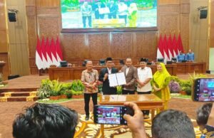 Bupati Bojonegoro Wahono: KTR Demi Anak dan Ibu Hamil, Bukan Larangan Merokok