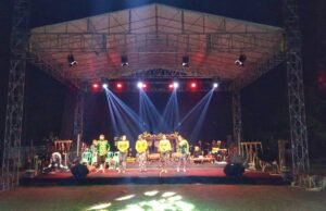 Campursari hingga Sandur Warnai Malam Tahun Baru 2026 di Bojonegoro