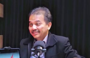 Tak Dirilis Sekaligus, Buku Gibran’s Black Paper Dibongkar Bertahap