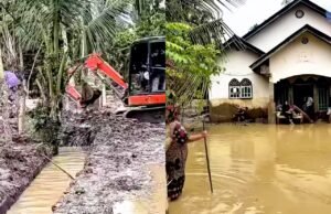 Tak Bisa Pakai Cangkul, Warga Aceh Timur Sewa Alat Berat untuk Bersihkan Rumah