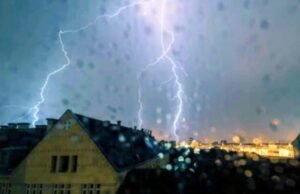 Hujan Lebat dan Angin Kencang Ancam Sejumlah Wilayah