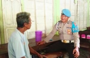 Tak Hanya Patroli, Polisi Sekar Bojonegoro Ajak Warga Ngobrol Soal Keamanan