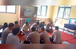 Polsek Sugihwaras Bojonegoro Ikuti Zoom Binrohtal, Perkuat Mental Personel