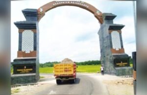 Inilah Gapura Megah Perbatasan Bojonegoro Lamongan