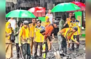 Meski Hujan, Jalan Nasional Baureno Bojonegoro Langsung Diperbaiki
