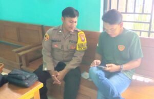 Dekat dengan Warga, Bhabinkamtibmas Gondang Bojonegoro Gelar Dialog Kamtibmas