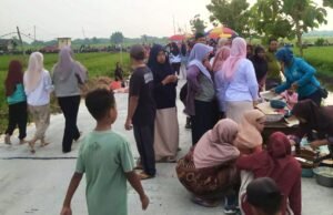 CFD Desa Woro Kepohbaru Bojonegoro Ramai Sejak Pagi, UMKM Laris Manis