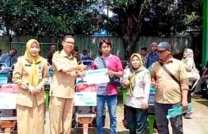Bertani Makin Modern, DKPP Bojonegoro Salurkan Traktor hingga Drone