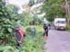Koramil Laren Lamongan dan Muspika Bersih-bersih Jalan Poros, Warga Apresiasi