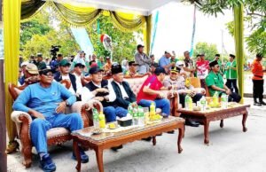 Lomba Perahu Naga Ansor Meriahkan Sungai Blawi Lamongan