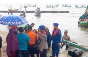 Perahu Nelayan Hilang Kontak di Laut Lamongan, Akhirnya Ditemukan Selamat