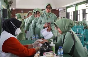 Kodim Bojonegoro Gelar Pemeriksaan EKG dan HPV DNA di Acara HUT Percit KCK ke-80