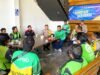 Polantas Lamongan Edukasi Ojol Soal Lalu Lintas di Warkop