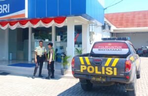 Patroli Siang Polsek Balen Sasar SPBU dan Bank, Ini Tujuannya