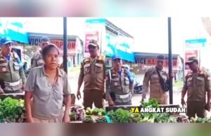 Viral, Ibu Penjual Sayur di Sumba Barat Daya Dilarang Jualan di Teras Rumah Sendiri