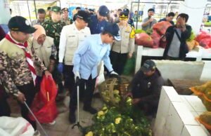 Bojonegoro Kejar Adipura, Menteri Lingkungan Hidup Hanif Faisol Pulang Kampung Pimpin Gerakan ASRI