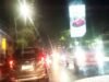 Arus Balik H+3 Memadat, Jalan Untung Suropati Bojonegoro Padat di Tengah Gerimis