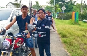 PWB Bojonegoro Tebar Kebaikan di Dam Mariyam, 500 Takjil Dibagikan