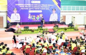 Pesan Menohok Bupati Yani untuk Atlet Gresik: Bonus Rp 9,3 Miliar Jangan Buat Konsumtif