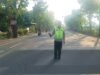 Antisipasi Macet Horor di Perlintasan Kereta, Polsek Balen Bojonegoro Siagakan Personel