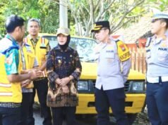 Keluhan Warga Ditindaklanjuti, Jalan Nasional Bergelombang di Baureno Ditinjau Langsung Wabup
