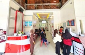 PMI Bojonegoro Bagi 300 Paket Sembako untuk Pendonor Darah di Bulan Ramadan