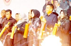 Spektakuler, 24 Grup Oklik dan 1.100 Obor Ramaikan Malam Ramadan di Bojonegoro