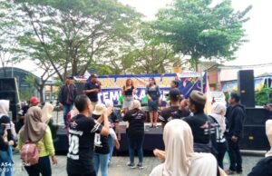 Ratusan Pengunjung Bergoyang, Nada Dewa Music Jadi Bintang Halal Bihalal PWB Bojonegoro