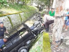 Respon Kilat Polsek Dander, Korban Laka di Mojoranu Bojonegoro Segera Dievakuasi