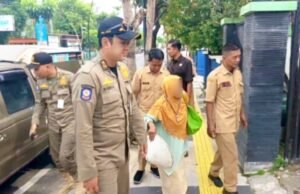 Satpol PP Bojonegoro Sikat PPKS, Alun-Alun hingga Traffic Light Disisir