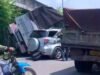 Nekat Nyalip, Mobil Rush Ringsek Usai Tabrak Truk di Jalur Bojonegoro–Padangan