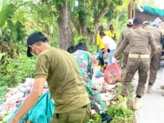 Bau Menyengat Bikin Resah, Satpol PP Lamongan Gerak Cepat Atasi Sampah