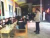 Bukan Razia, Polisi Baureno Bojonegoro Pilih Ngobrol Santai Demi Keamanan Lingkungan