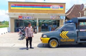 Patroli Polisi di Gondang Bojonegoro, Cegah Kejahatan Sejak Dini