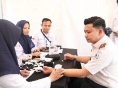 Imigrasi Gorontalo Bikin Gebrakan, Warga Pesisir Dapat Cek Kesehatan Gratis